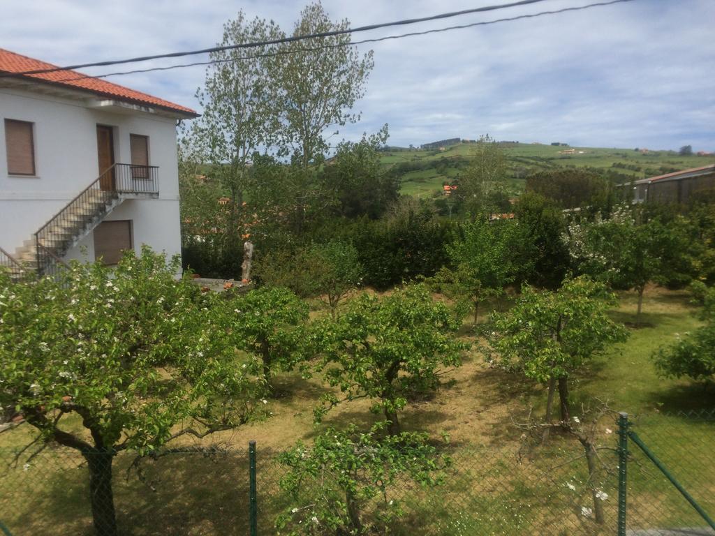 Apartamentos Llave De Santillana サンティリャーナ・デル・マル エクステリア 写真