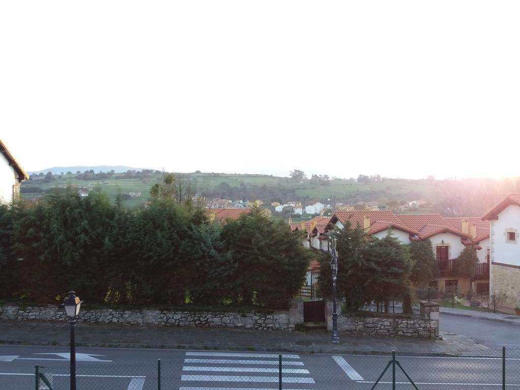 Apartamentos Llave De Santillana サンティリャーナ・デル・マル エクステリア 写真